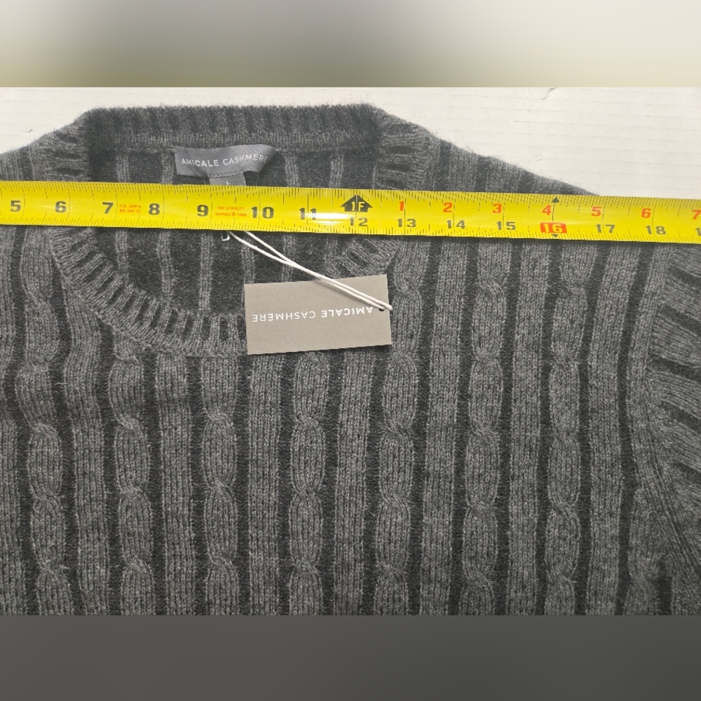 Amicale Cashmere Grey Cable Cashmere Sweater Umisex SZ L - Picture 8 of 13